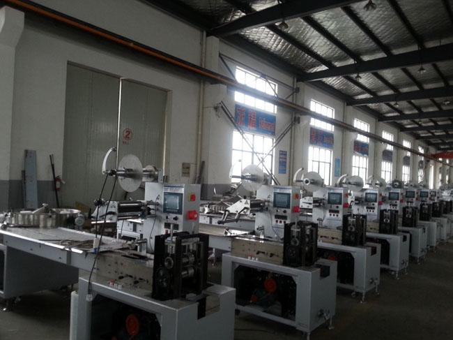 Multipurpose Pillow Bag High Speed Candy Packing Machine 0