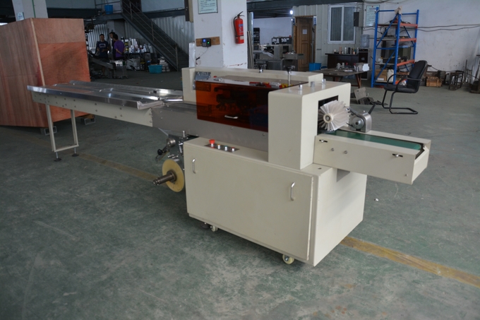 Horizontal High Speed Popcorn Snacks Packing Machine 0